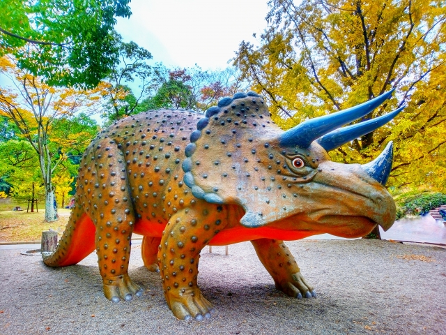 のんほいパークの恐竜ジオラマ